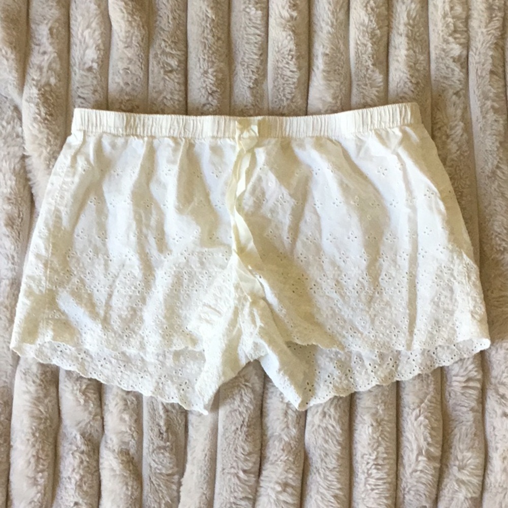 GAP Women's Shorts